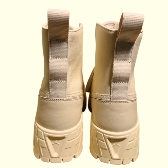 Nike Air Jordan 1 Brooklyn High Top Chunky Platform Leather Boot Size 9.5 New - Picture 12 of 12